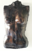 "Nudism from the Front" by Weslei Rodrigues, Mixtures in recyclables